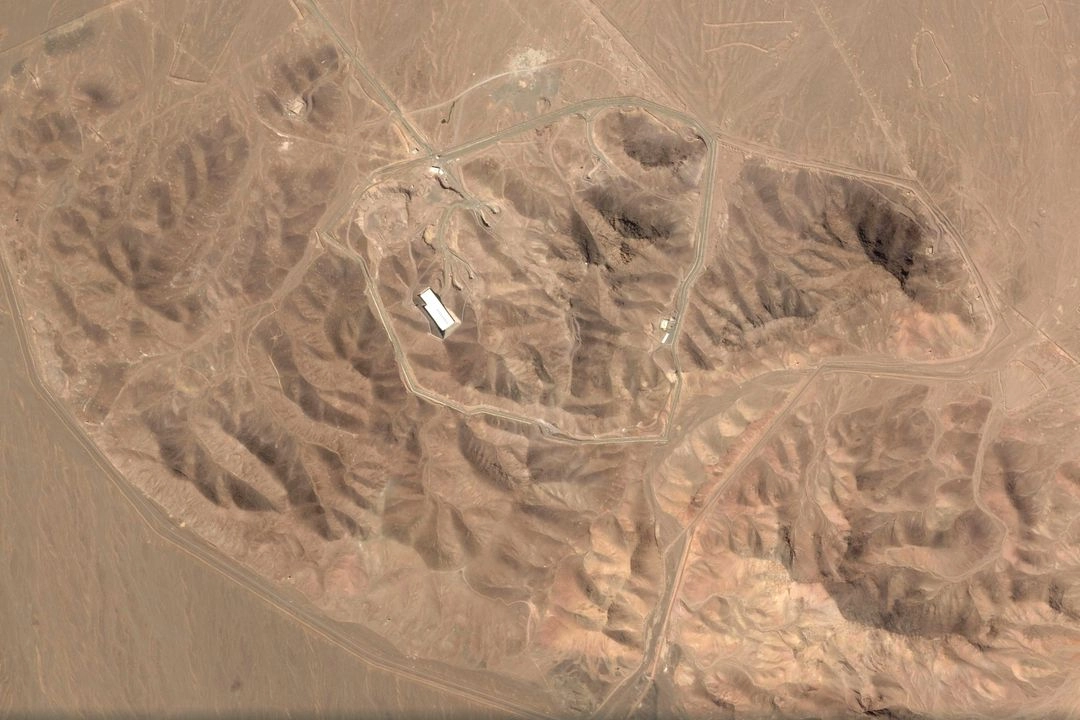 Esta foto satelital de Planet Labs PBC muestra la planta de enriquecimiento de Fordo en Irán el 1 de abril de 2025. Foto